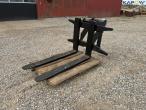 Pallet forks with excavator hitch 1