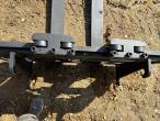 Pallet forks with hydraulic side shift 23