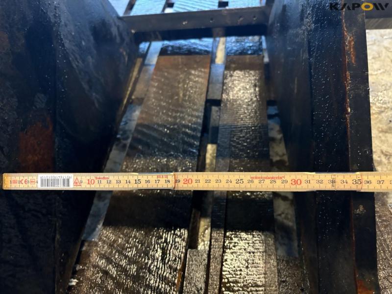 Pallet forks with S60 hitch 12