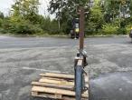 Pallet forks with sack lifts 8