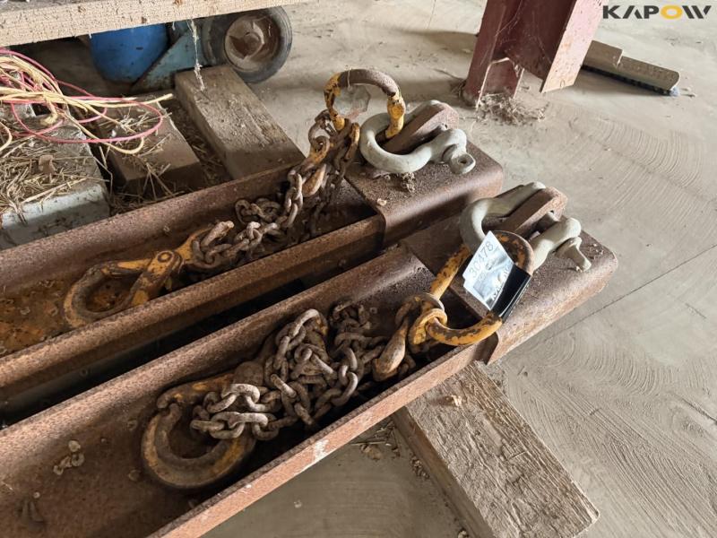 Pallet forks for crane 5