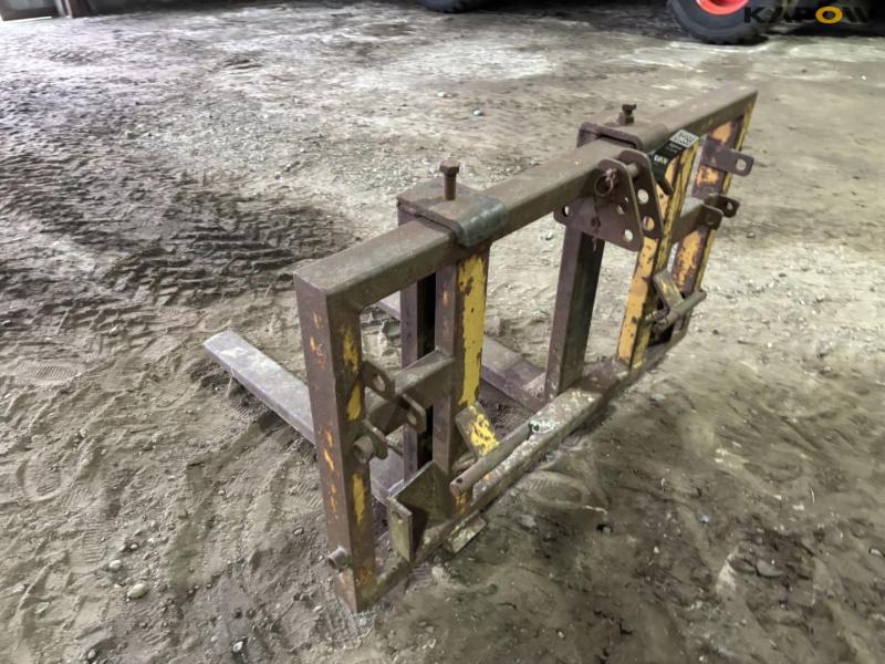 Pallet forks for lifts 7