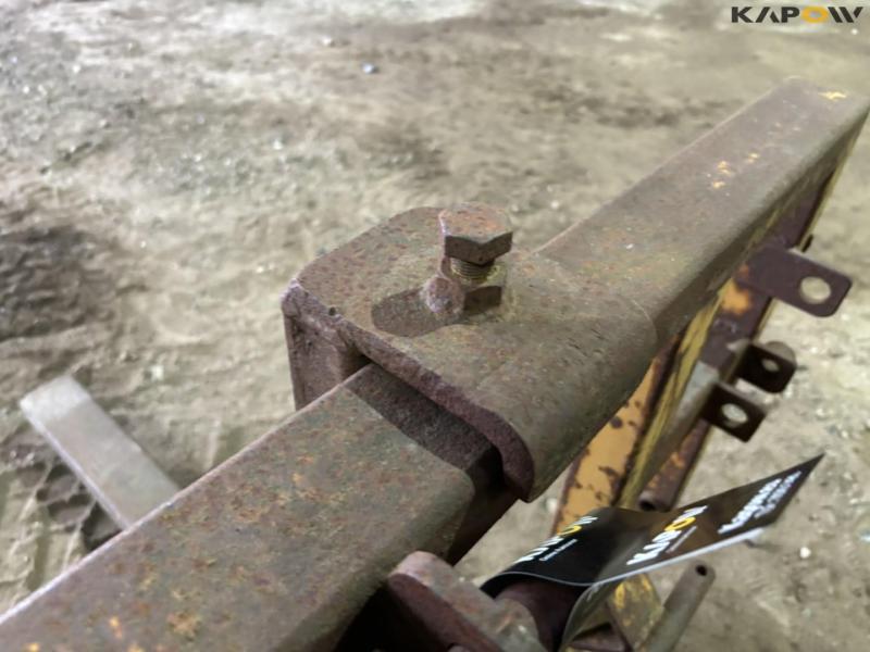 Pallet forks for lifts 17