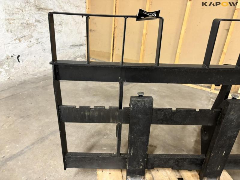 Pallet forks for mini loader 11