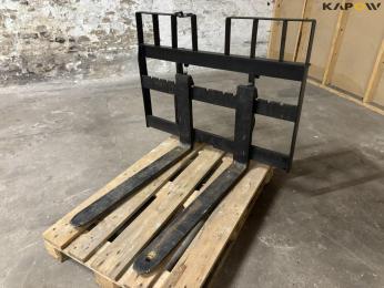 Pallet forks for mini loader