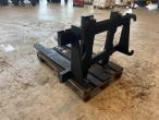 Pallet forks with Hydrema hitch 7