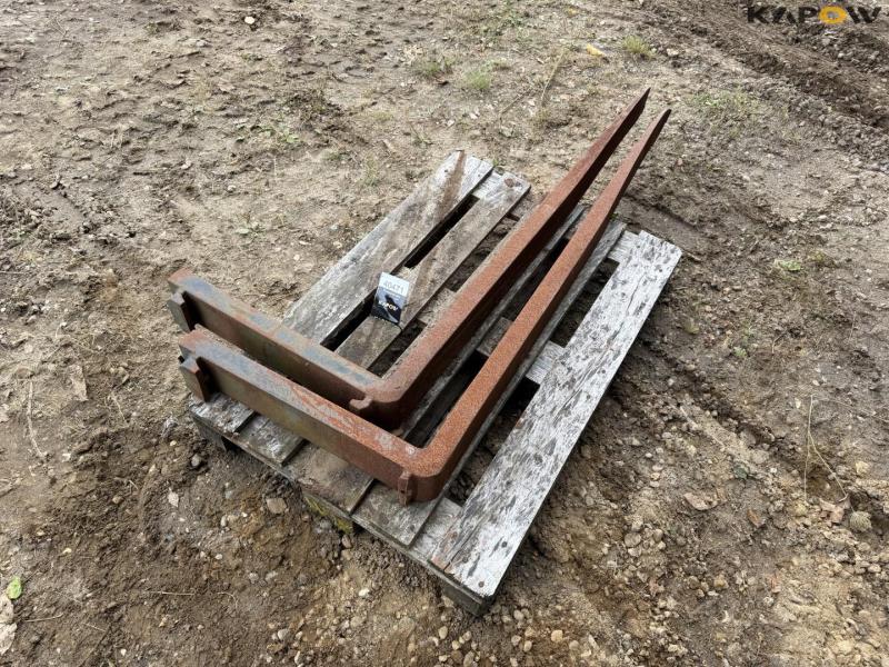 Pallet forks 3