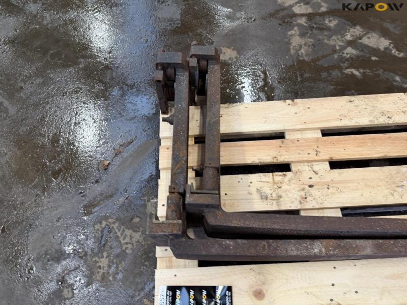 Pallet forks 9