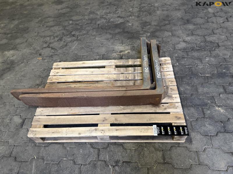 Pallet forks 2
