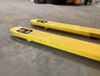 Pallet truck 2.5 tons 19