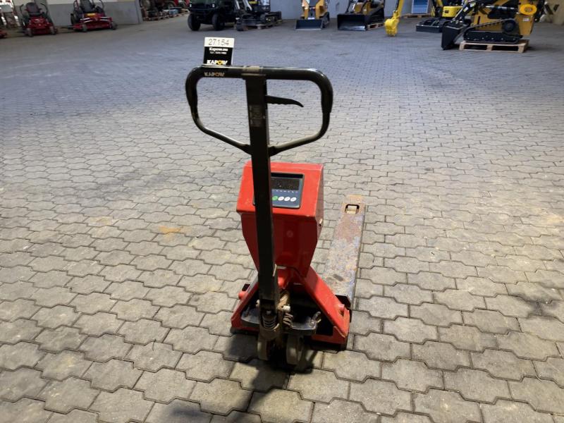 Pallet truck with scale 6