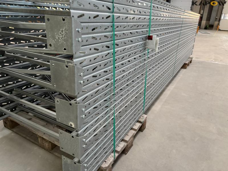 Pallet rack 5 compartments 19