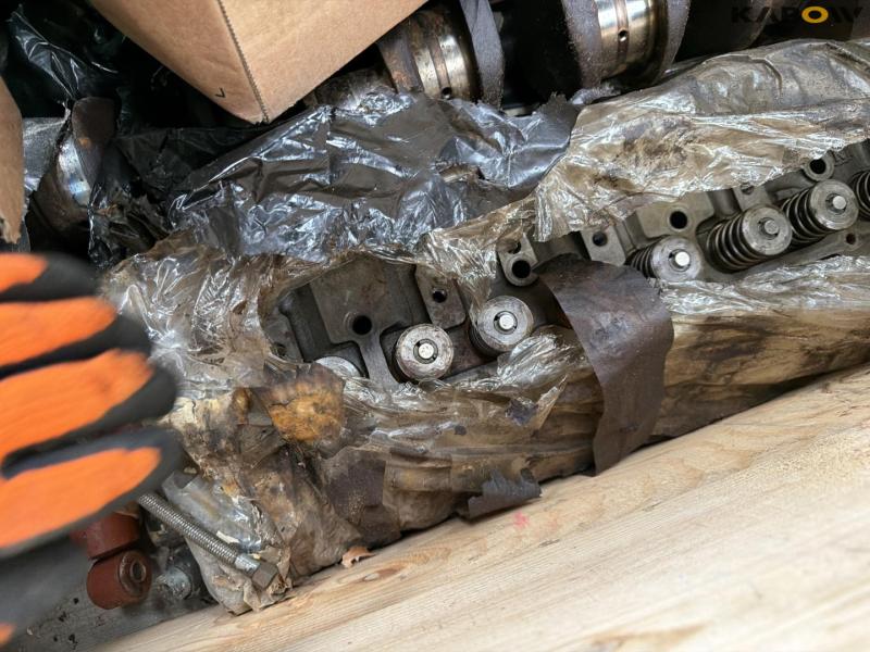 Perkins 6,354 spare parts 30