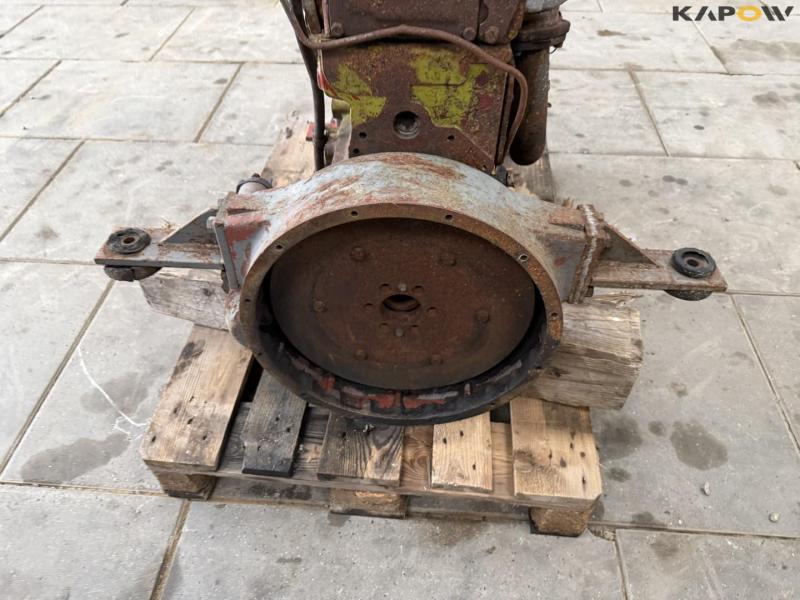 Perkins 6.354 engine 26