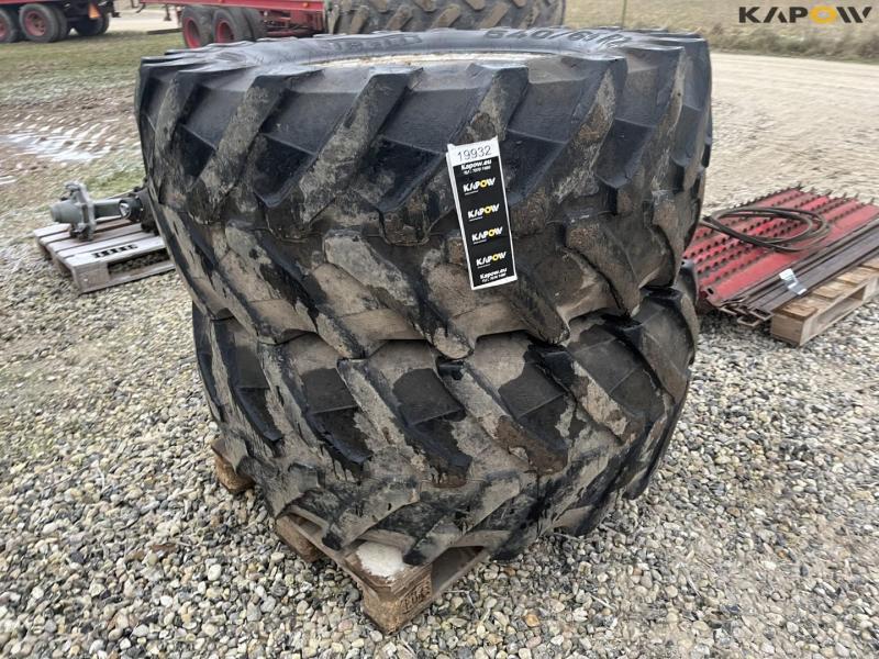 Pirelli 540/65-R28 complete wheels 3