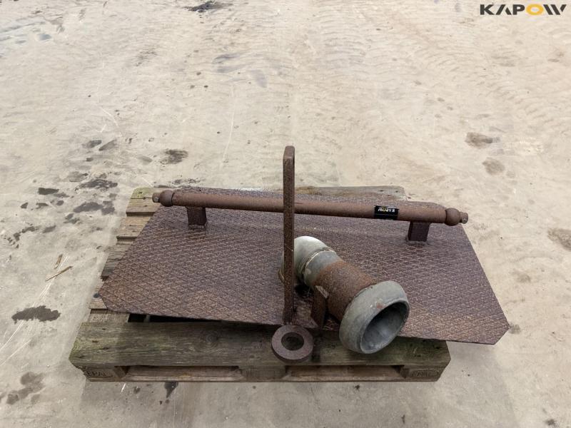 Plate with lift arm pull 2