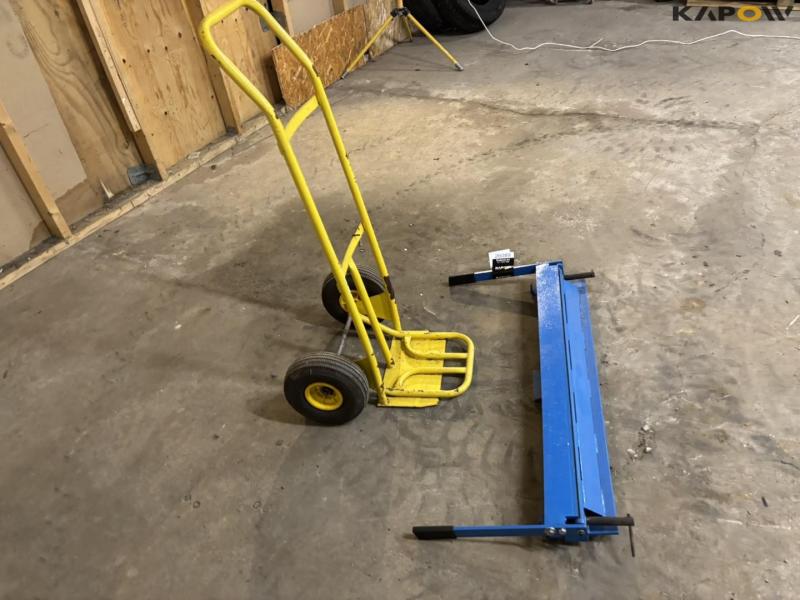 Sheet metal trestle and sack truck 4