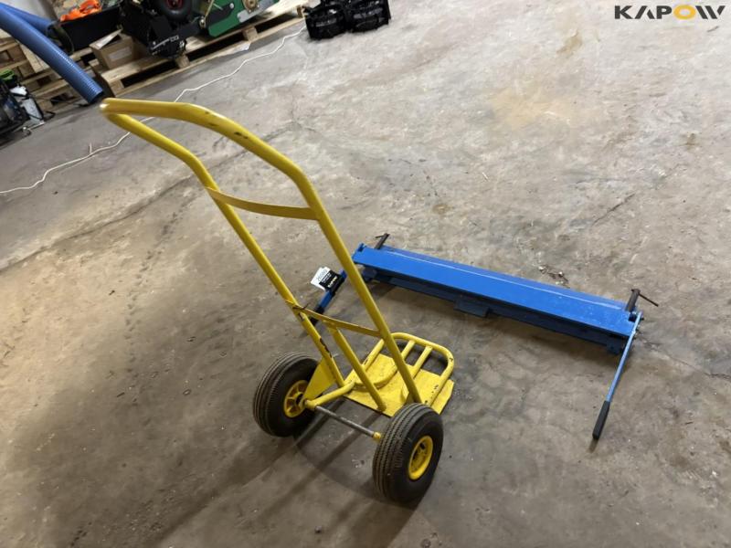 Sheet metal trestle and sack truck 5