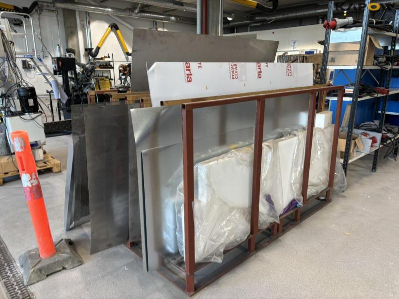 Record rack with contents 5