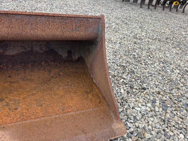 Planer bucket 180cm without a hitch 10