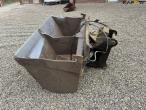 Grader bucket with S70 hitch 8