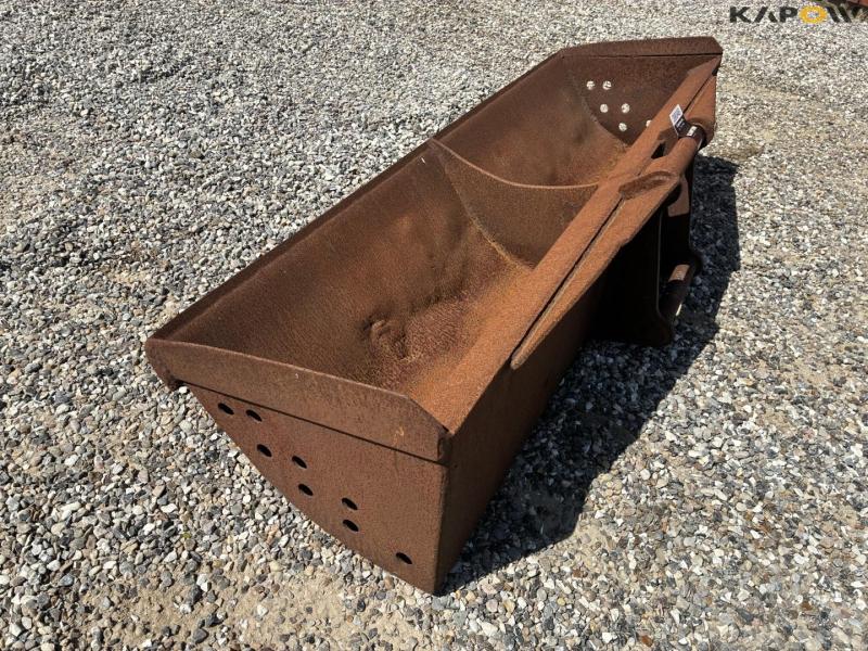 Planer bucket 1