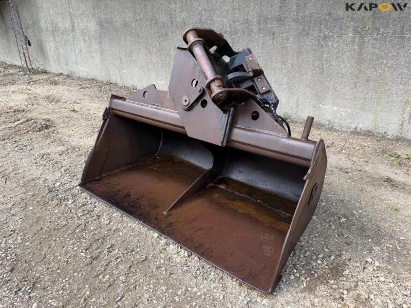 Planer bucket 1