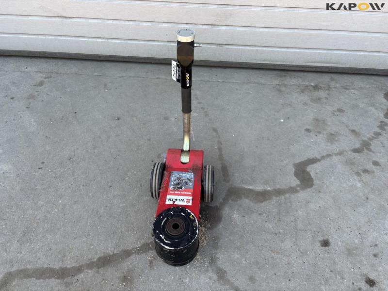 Pneumatic floor jack 30T/15T 2