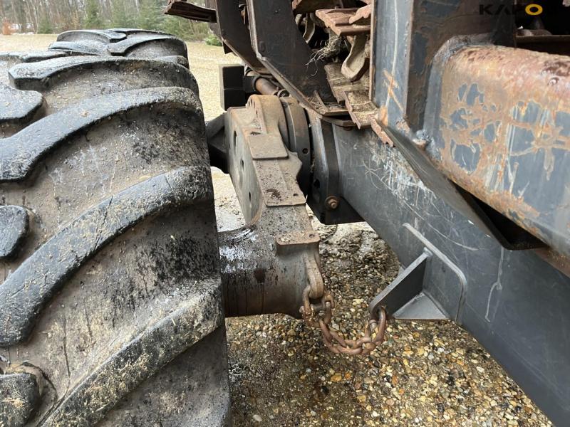 Ponsse Buffalo 8W forwarder 42