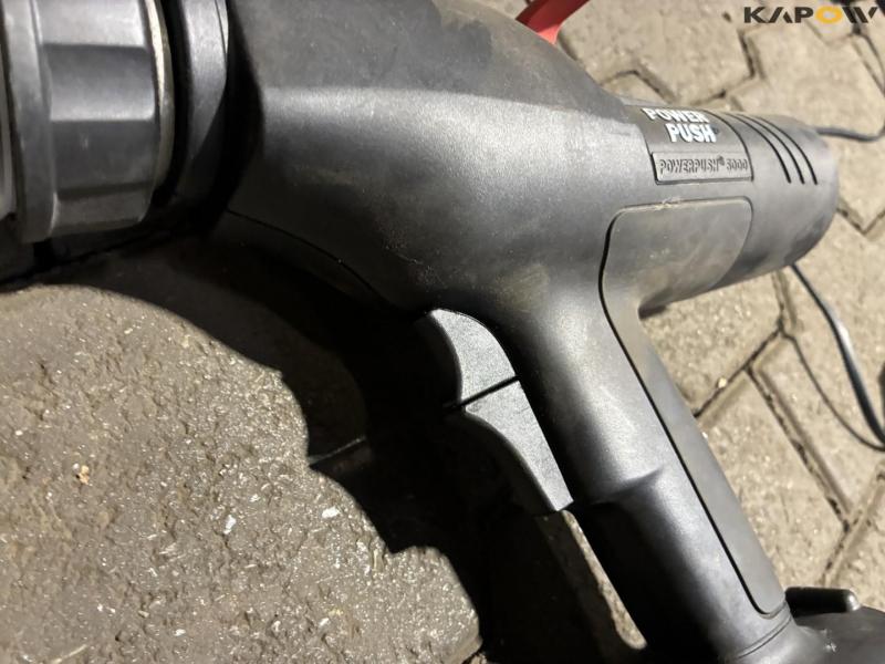 Power Push Caulking Gun 12