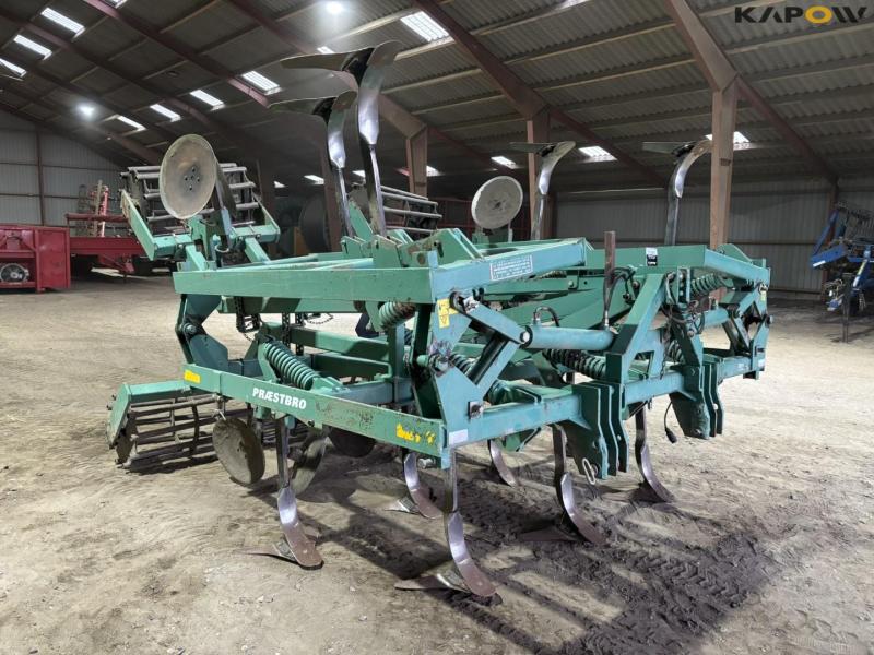 Præstbro 11 tooth stubble harrow 3