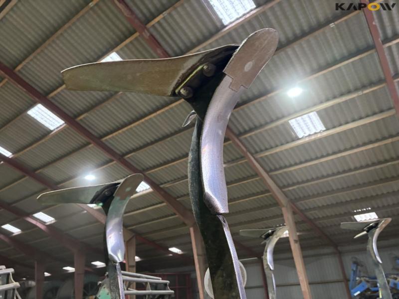 Præstbro 11 tooth stubble harrow 24