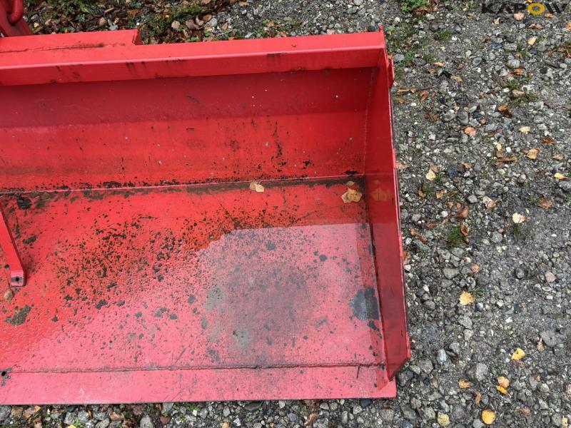 Præstbro 1400 rear tip bucket 9