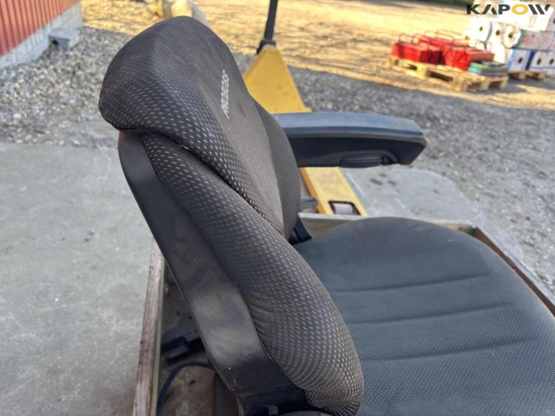 Proboss seat 14