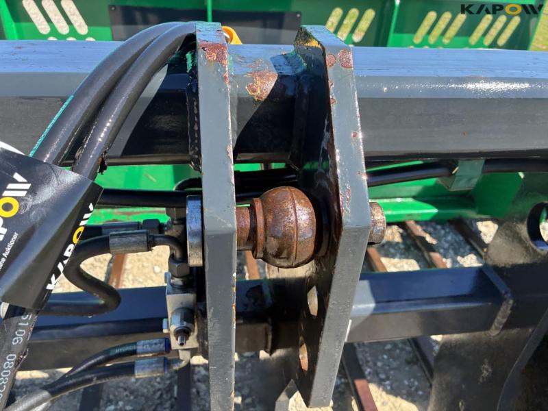 Prodig HX3000 silo grab 8