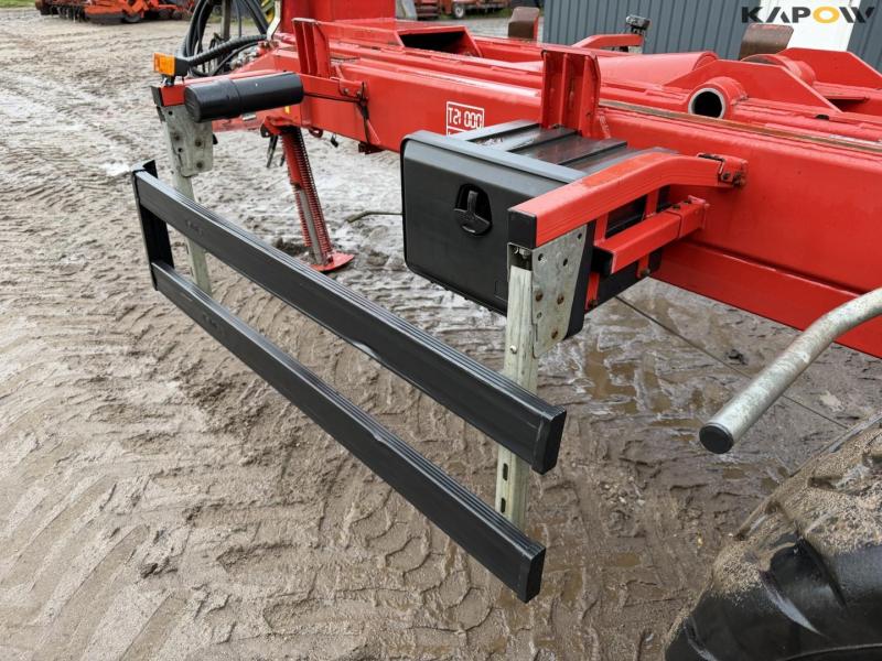 Pronar T285 hook lift waggon 28