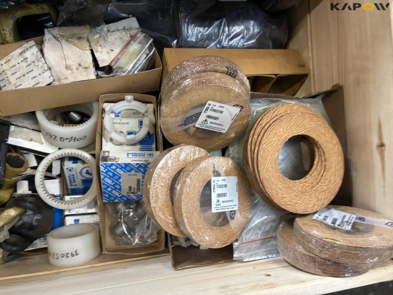 PTO guard/ forks/ clutch plates 46