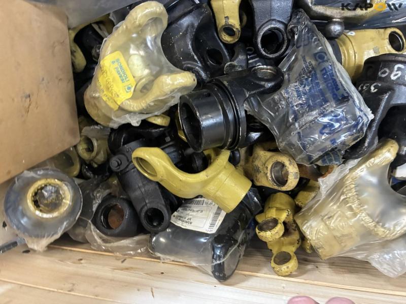 PTO guard/ forks/ clutch plates 52