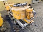 Putzmeister S5-EV pumps with forced agitator 10