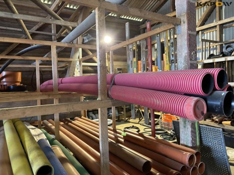 PVC sewer pipes and fittings 3