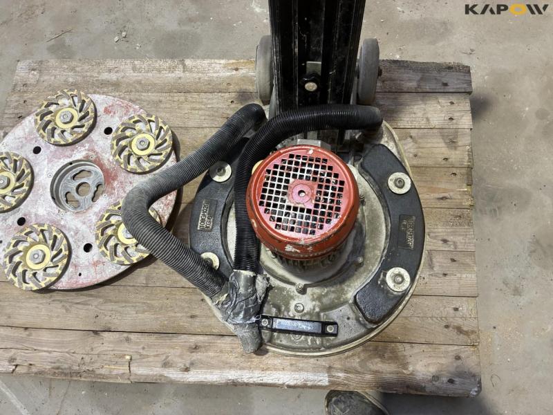 Raimondi Ipertitina grinding machine 26