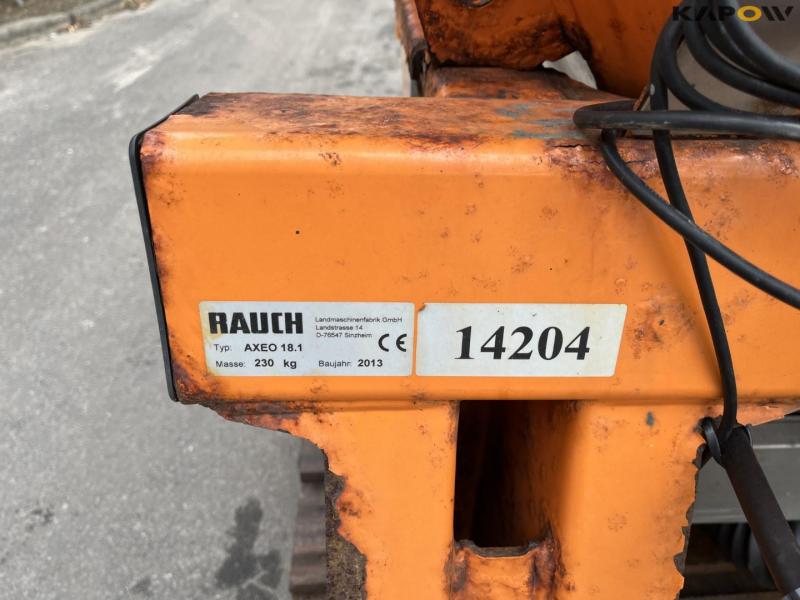 Rauch Axeo 18.1 salt spreader 13
