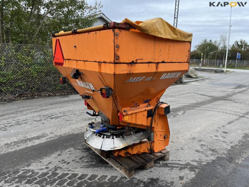 Rauch Axeo 18.1 salt spreader 5