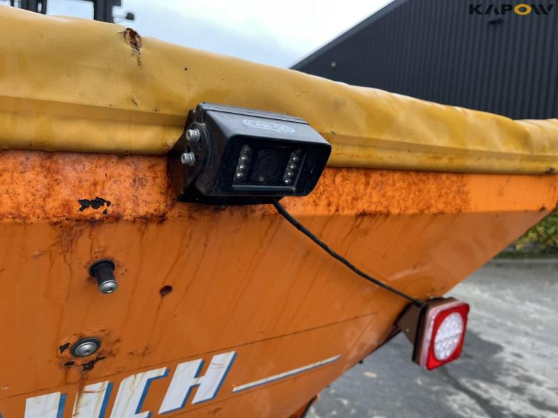 Rauch Axeo 18.1 salt spreader 17