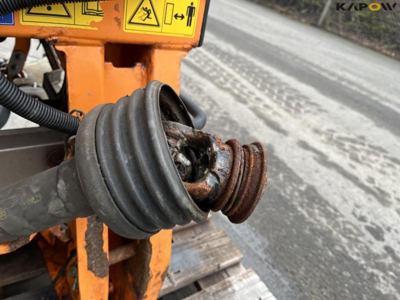 Rauch Axeo 6.1 salt spreader 15