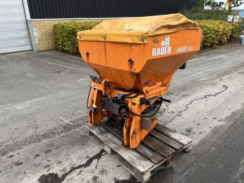 Rauch Axeo 6.1 salt spreader
