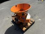 Rauch salt spreader 5