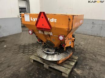 Rauck AXEO 6.1 salt spreader