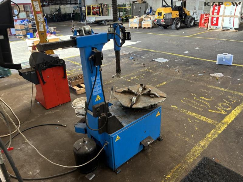 Ravaglioil tire machine 5