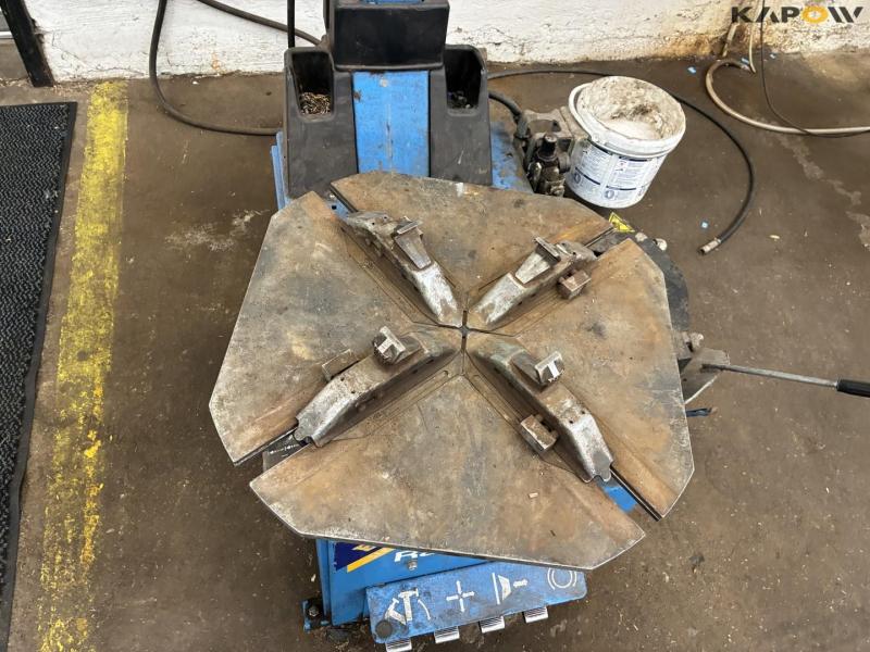 Ravaglioil tire machine 13